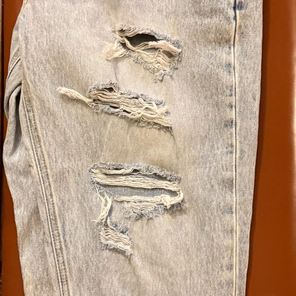 KanCan Light Wash Distressed Women Jeans